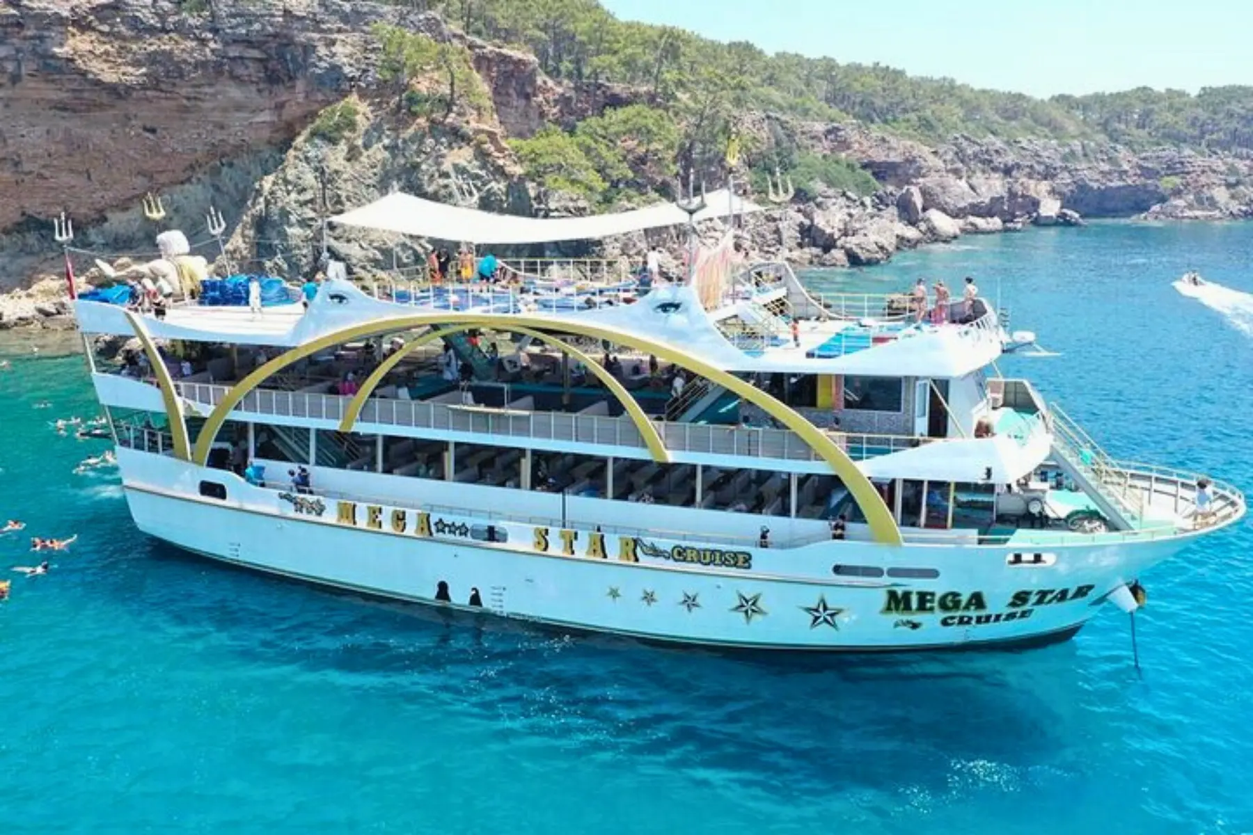 Mega Star Boat Tour